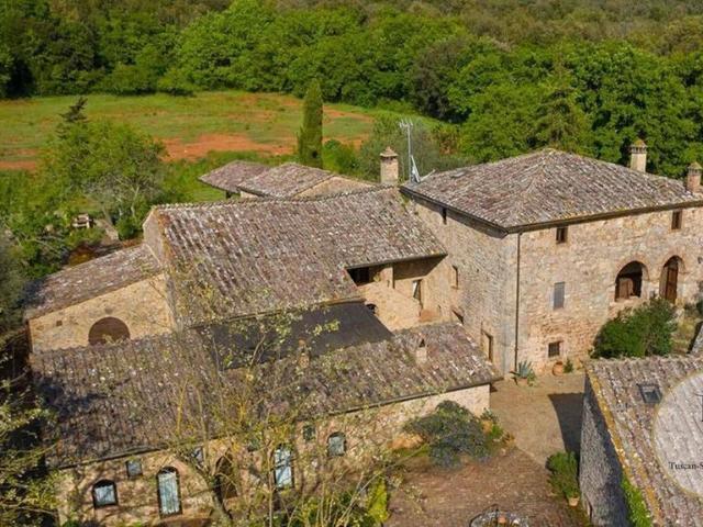 Prestigiosa villa di 980 mq in vendita, Piazza Marconi No Number, Sovicille, Siena, Toscana