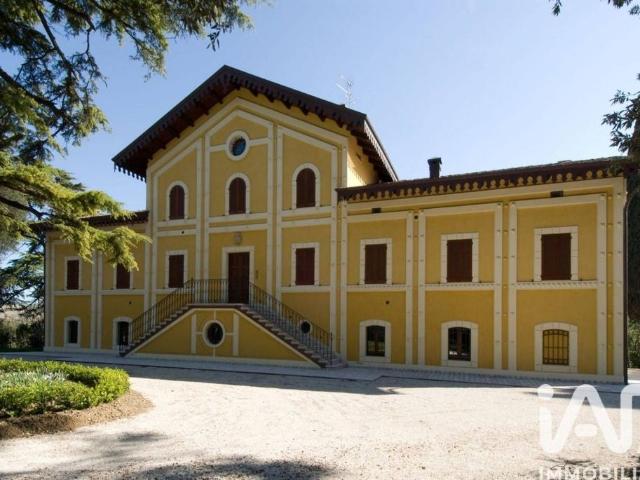 Prestigiosa villa di 1000 mq in vendita Via contrada Isola, Macerata, Marche