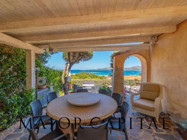 Prestigiosa villa di 120 mq in vendita, Lu Canniscioni, Italia