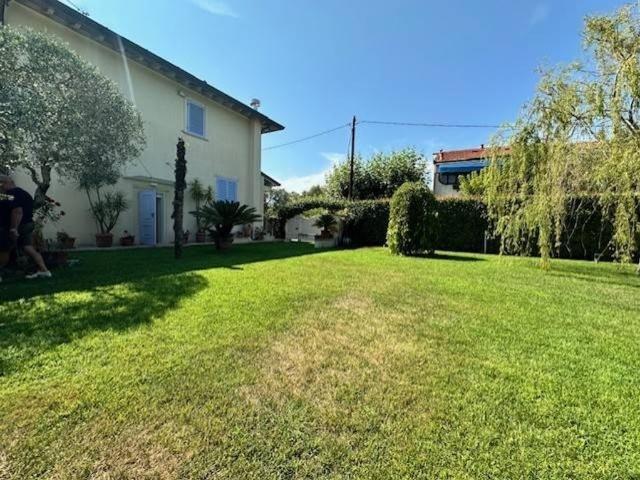 Prestigiosa villa di 130 mq in vendita Via Stefano Franceschi, Camaiore, Lucca, Toscana