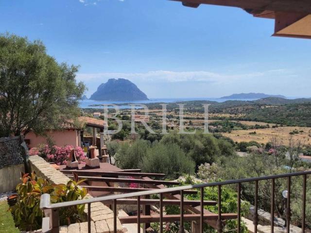 Prestigiosa villa di 140 mq in vendita Via Mandrolisai, Loiri Porto San Paolo, Sardegna