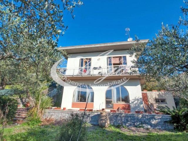 Prestigiosa villa di 140 mq in vendita MARALUNGA, Lerici, Liguria