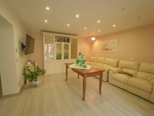 Prestigiosa villa di 141 mq in vendita Via Giuseppe Verdi, 9, Gambettola, Forlì Cesena, Emilia Romagna