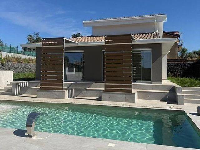 Prestigiosa villa di 160 mq in vendita Via delle Sciare, San Giovanni la Punta, Sicilia