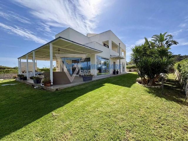 Prestigiosa villa di 170 mq in vendita VIA ISOLA, Siracusa, Sicilia