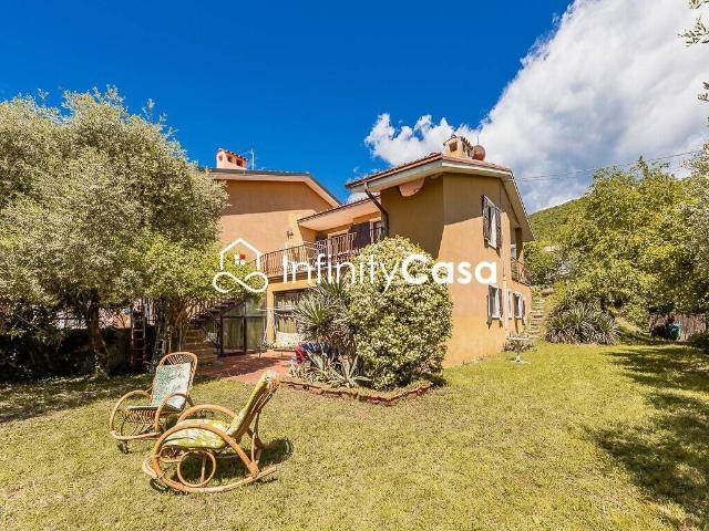 Prestigiosa villa di 177 mq in vendita Località Bisse, Caprino Veronese, Veneto