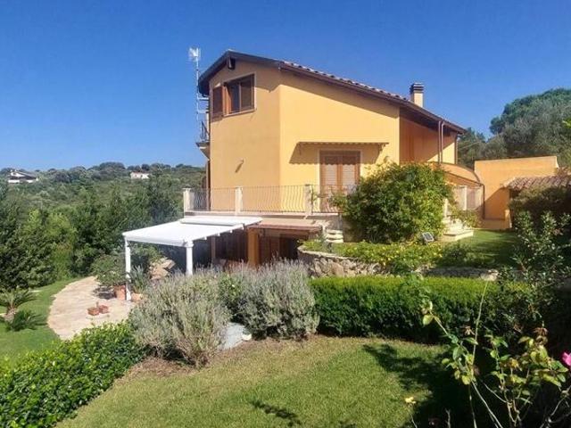 Prestigiosa villa di 180 mq in vendita, Strada Vicinale Luna e Sole Prunizzedda, 10L, Sassari, Sardegna