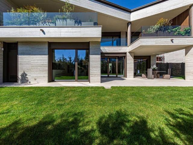 Prestigiosa villa di 188 mq in vendita Burago di Molgora, Italia
