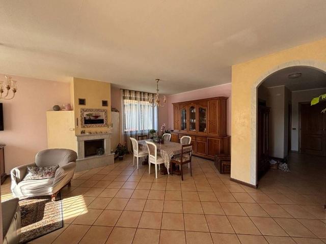 Prestigiosa villa di 193 mq in vendita Via Amerigo Vespucci, 4, Cernusco sul Naviglio, Lombardia