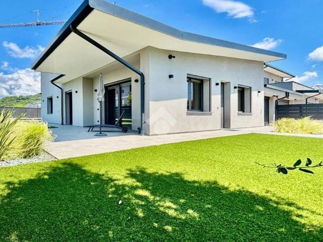 Prestigiosa villa di 200 mq in vendita Via Piemonte, 10, Rodengo Saiano, Brescia, Lombardia