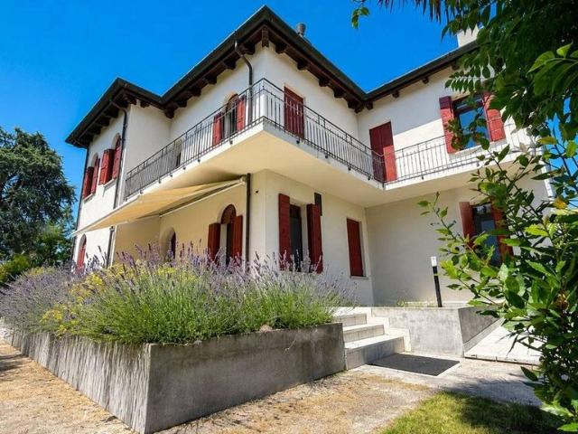 Prestigiosa villa di 206 mq in vendita, Via Città Giardino, Mira, Veneto