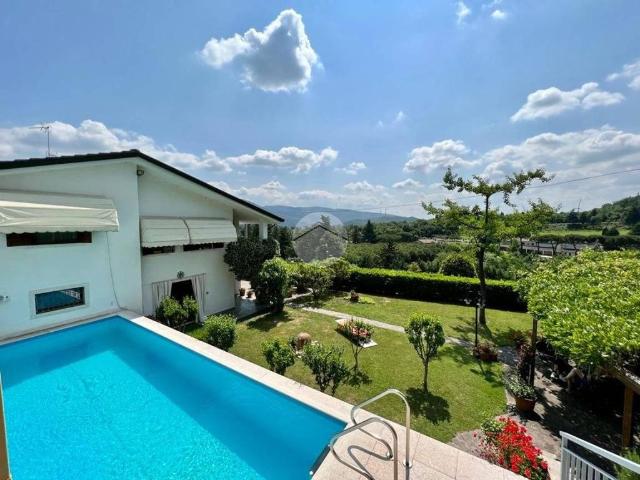 Prestigiosa villa di 206 mq in vendita, Località Coletto, 16, Rivoli Veronese, Veneto
