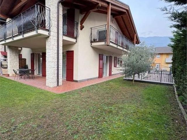 Prestigiosa villa di 210 mq in vendita Madruzzo, Italia