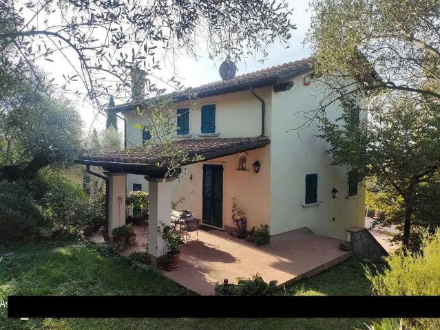 Prestigiosa villa di 219 mq in vendita, Via Lago di Orta, 1, Pietrasanta, Lucca, Toscana