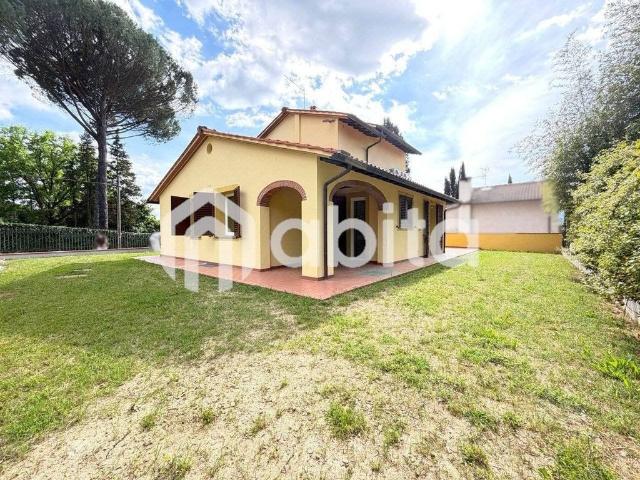 Prestigiosa villa di 220 mq in vendita Via casenuove, Reggello, Firenze, Toscana