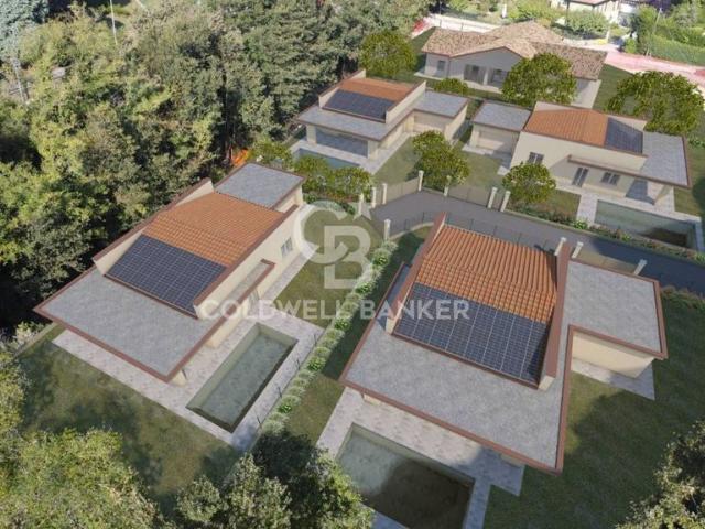Prestigiosa villa di 220 mq in vendita, Via Aldo Moro, Soiano, Lombardia