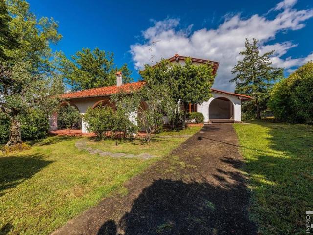 Prestigiosa villa di 230 mq in vendita Via Lorenzo il Magnifico, 21, Reggello, Toscana