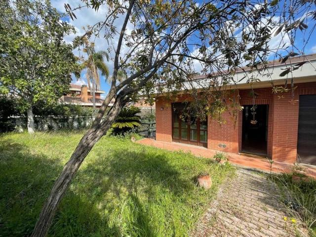 Prestigiosa villa in vendita Via Licio Giorgieri, 64, Roma, Lazio