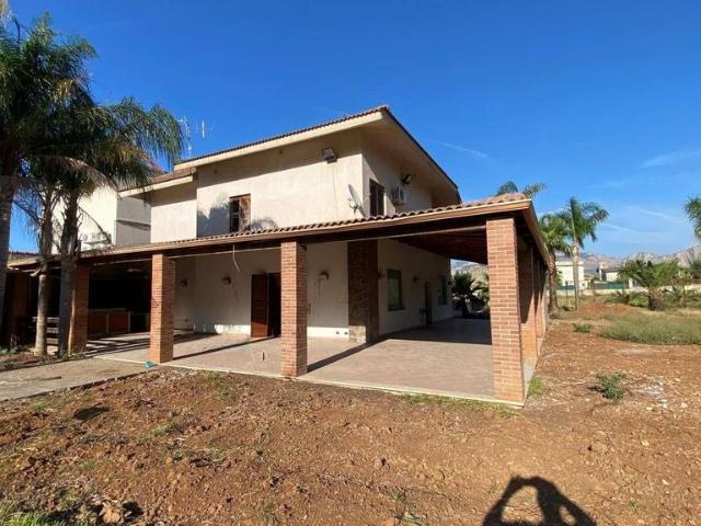 Prestigiosa villa di 267 mq in vendita Via Fondo Crocco, Carini, Palermo, Sicilia