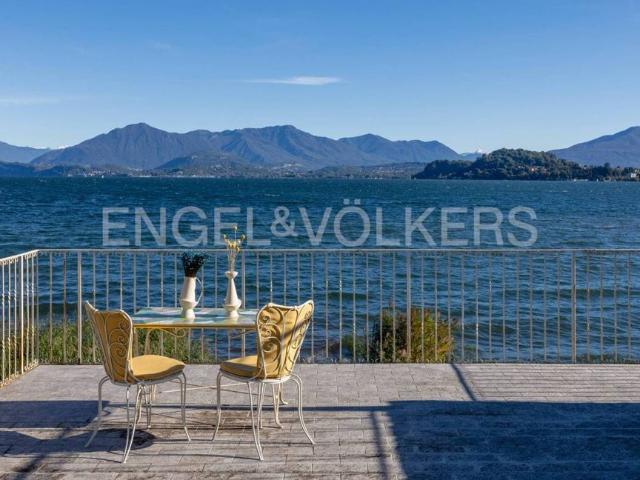 Prestigiosa villa di 278 mq in vendita Via Alberto, 79, Ranco, Lombardia