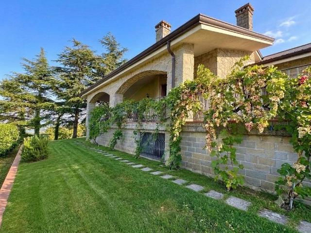 Prestigiosa villa di 299 mq in vendita, Via Edoardo Strudthoff, 14/A, Muggia, Friuli Venezia Giulia