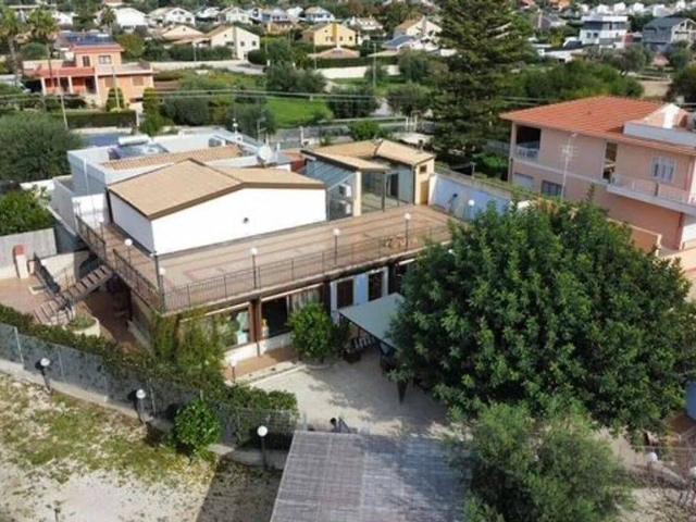 Prestigiosa villa di 300 mq in vendita, Urb. Villa Con Accesso Sulla Spiaggia Pozzallo, Pozzallo, Ragusa, Sicilia