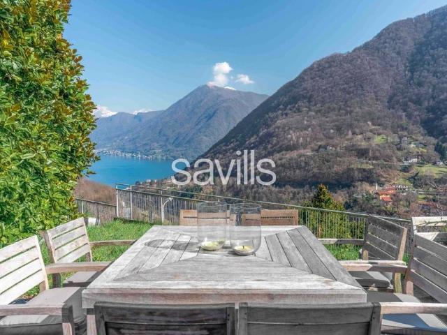Prestigiosa villa di 300 mq in vendita Via Biazzeno, Dizzasco, Como, Lombardia