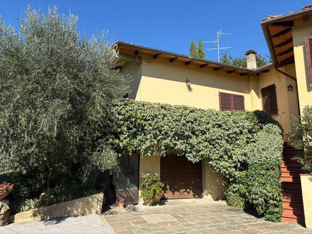 Prestigiosa villa di 300 mq in vendita Via del Chiassone, Firenze, Toscana