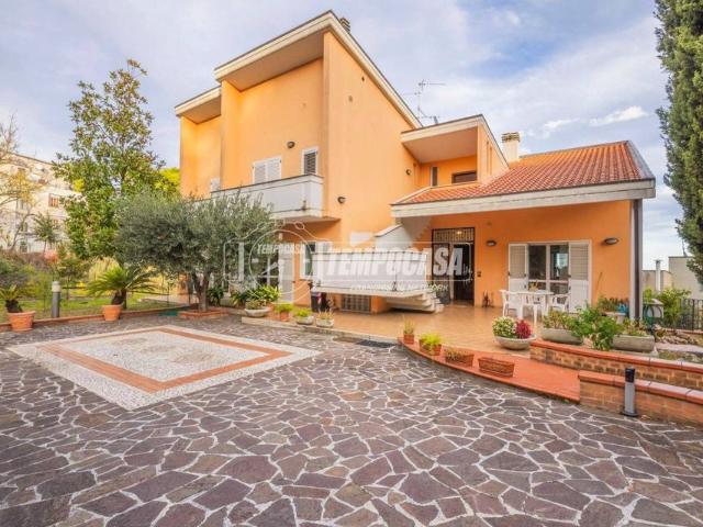 Prestigiosa villa di 300 mq in vendita, Via della Tartana 1, Acquaviva Picena, Ascoli Piceno, Marche