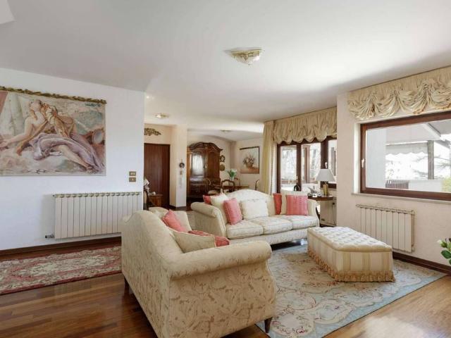 Prestigiosa villa di 300 mq in vendita via Frazione Visogliano, Duino Aurisina, Trieste, Friuli Venezia Giulia
