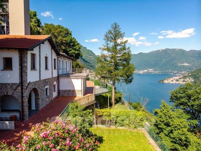 Prestigiosa villa di 300 mq in vendita, Via della Libertà, 36, Cernobbio, Lombardia