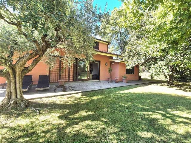 Prestigiosa villa di 300 mq in vendita, Via Prato Roseto, Formello, Roma, Lazio