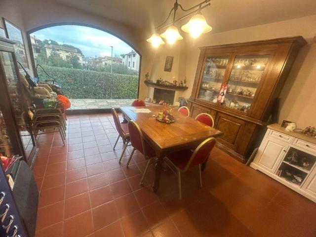 Prestigiosa villa di 310 mq in vendita, Via Filippo Brunelleschi, Poggio a Caiano, Prato, Toscana
