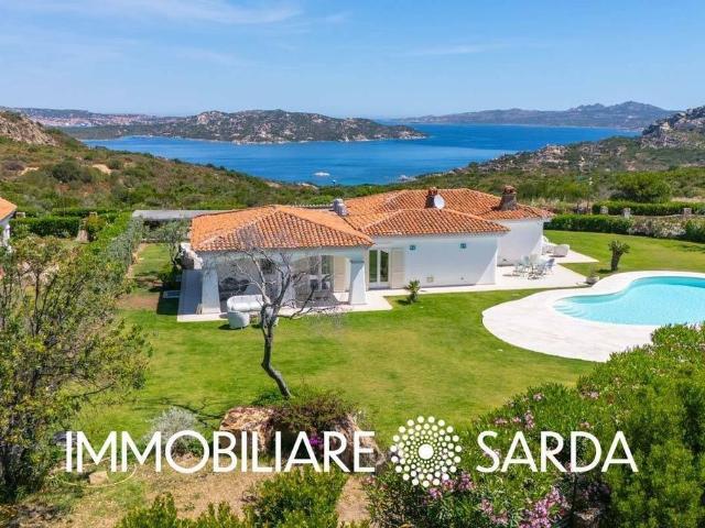 Prestigiosa villa di 311 mq in vendita VIA BARRAGGE, Palau, Sardegna