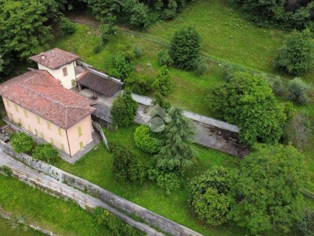 Prestigiosa villa di 350 mq in vendita VIA CAMONTARO, Sulzano, Brescia, Lombardia