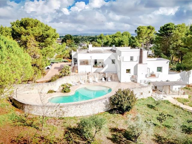 Villa in vendita Martina Franca, Italia