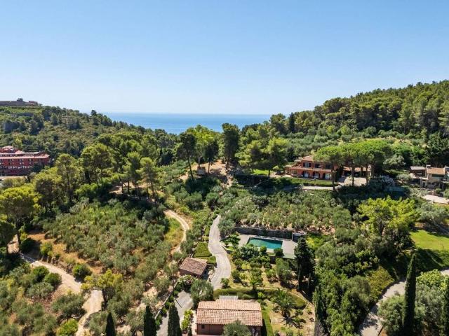 Prestigiosa villa di 370 mq in vendita Via della Marina, 4, Monte Argentario, Toscana