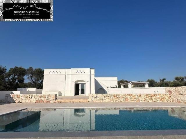 Prestigiosa villa in vendita Ostuni, Italia