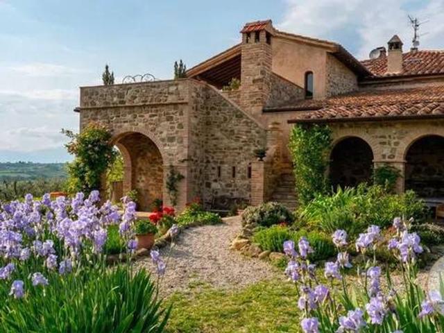 Prestigiosa villa in vendita Castel del Piano, Italia