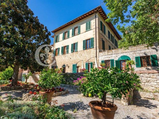 Prestigiosa villa in vendita Castellina in Chianti, Italia