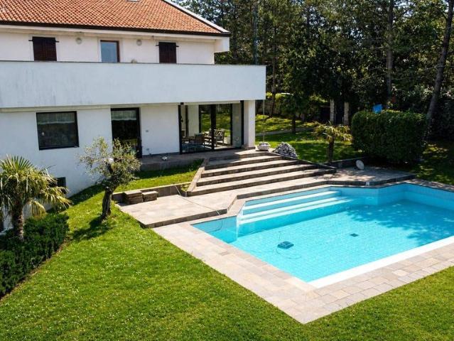 Villa di 430 mq in vendita Frazione Duino, 62B, Duino Aurisina, Trieste, Friuli Venezia Giulia