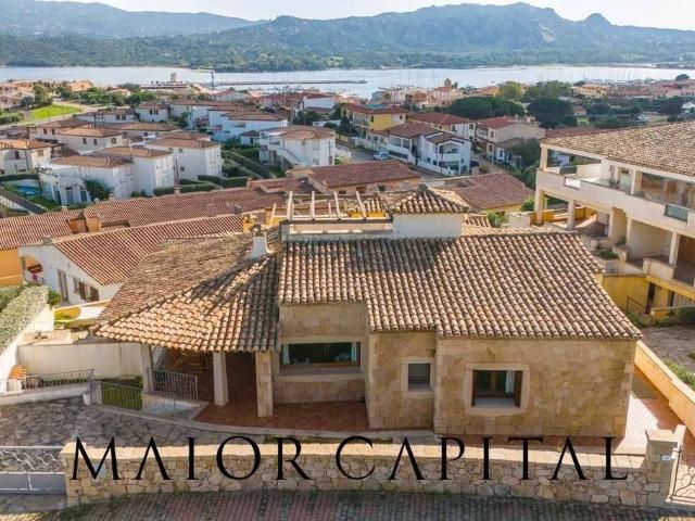 Prestigiosa villa in vendita Lu Canniscioni, Italia