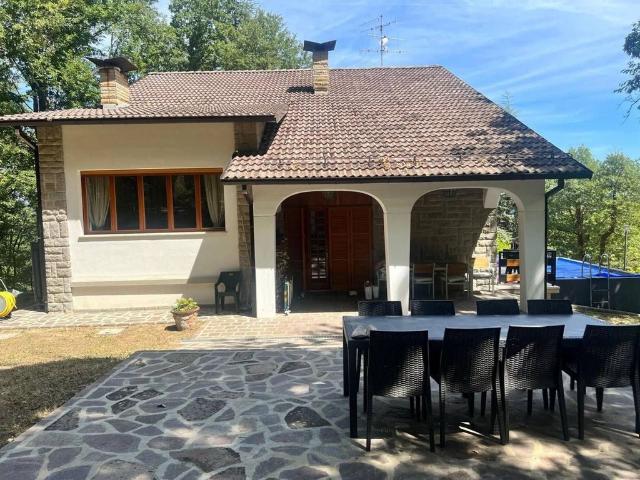 Prestigiosa villa in vendita Pavullo, Pavullo nel Frignano, Emilia Romagna