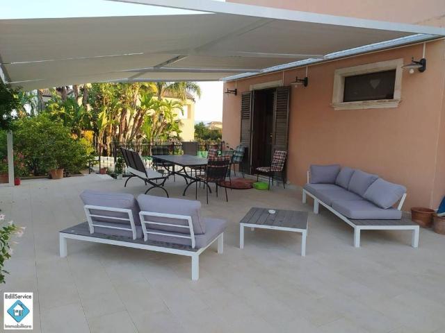 Villa di 215 mq in vendita Siracusa, Italia