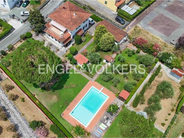 Prestigiosa villa in vendita Via Turì, Sarzana, Liguria