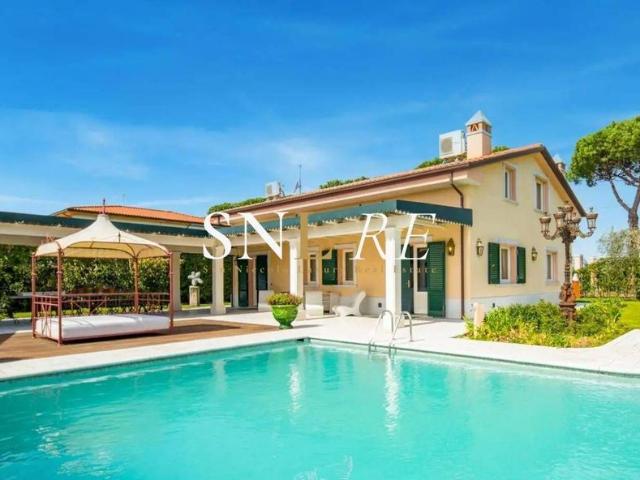 Prestigiosa villa in vendita Via Vaiana, Pietrasanta, Toscana