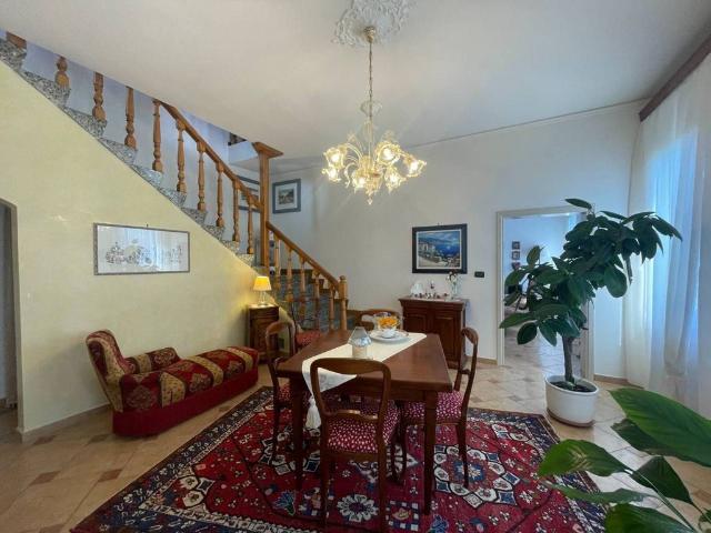 Prestigiosa villa in vendita Via Argine Destro Novissimo, Mira, Veneto