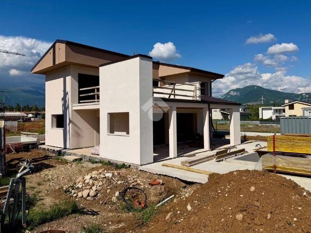 Prestigiosa villa in vendita Via Degli Olivi, 49, Affi, Verona, Veneto