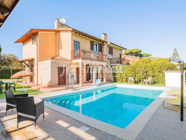Prestigiosa villa in vendita Via del Sagittario, Ladispoli, Roma, Lazio