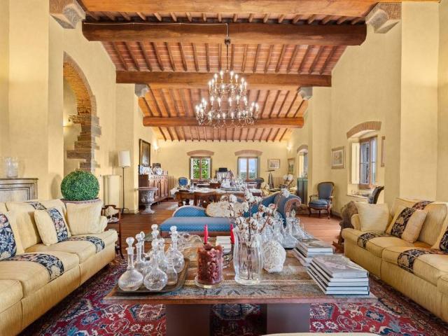 Prestigiosa villa in vendita Via delle Ginestre, 45, Carmignano, Toscana